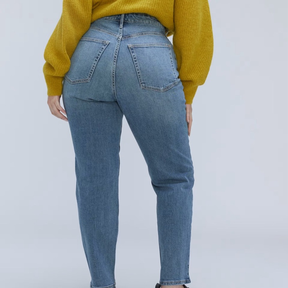 Everlane Curvy Cheeky Jean
